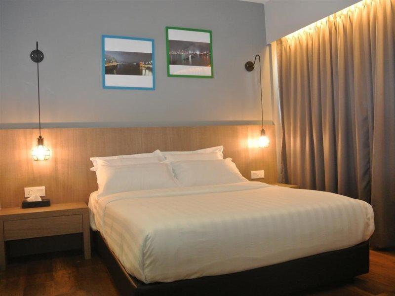 Riverside Boutique Hotel Kuantan Kültér fotó