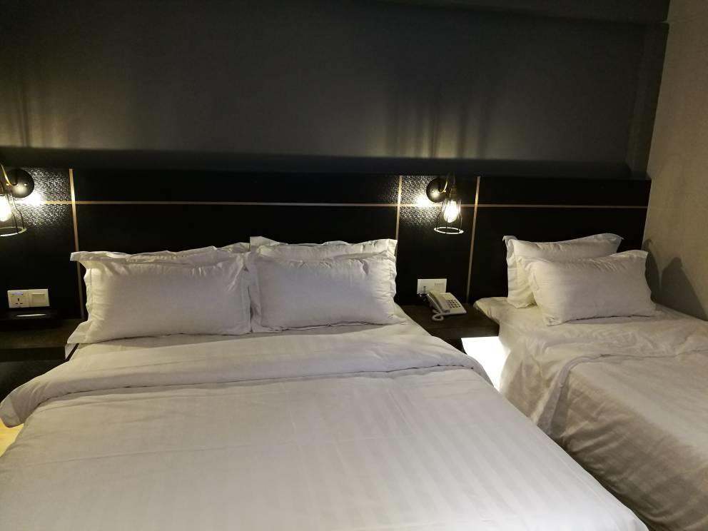 Riverside Boutique Hotel Kuantan Kültér fotó